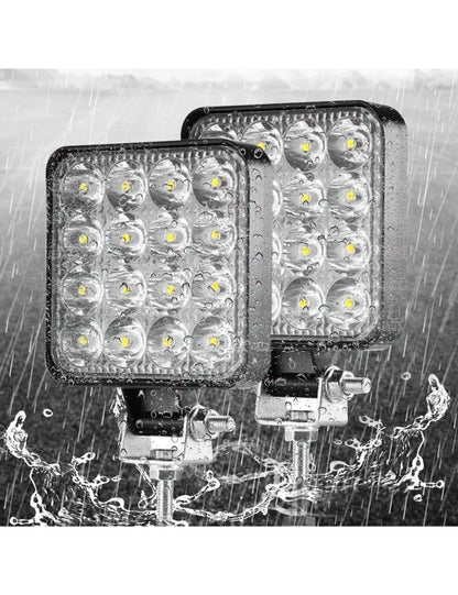 Papildoma LED lempa ant automobilio 48W